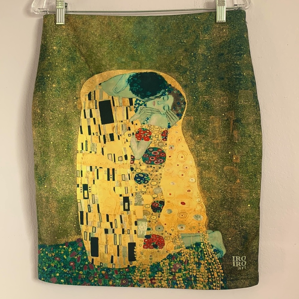 IRO IRO art skirt “The Kiss “ Size Large